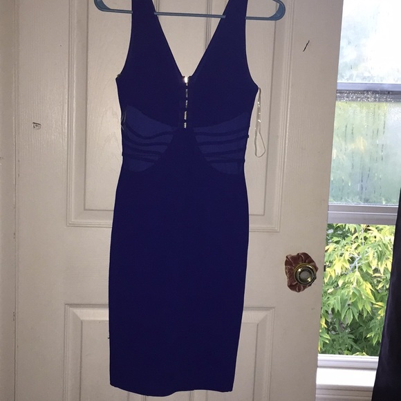 Blue Dress - Picture 1 of 3